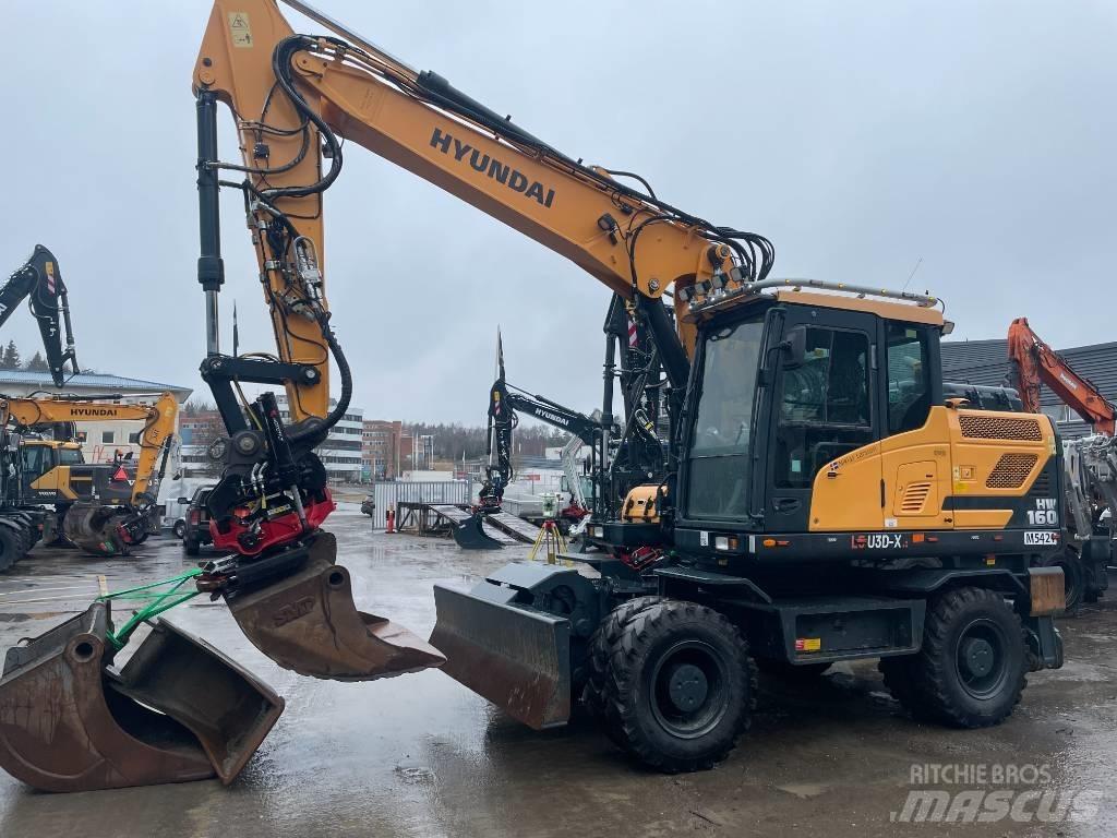 Hyundai HW160 Wheeled excavators