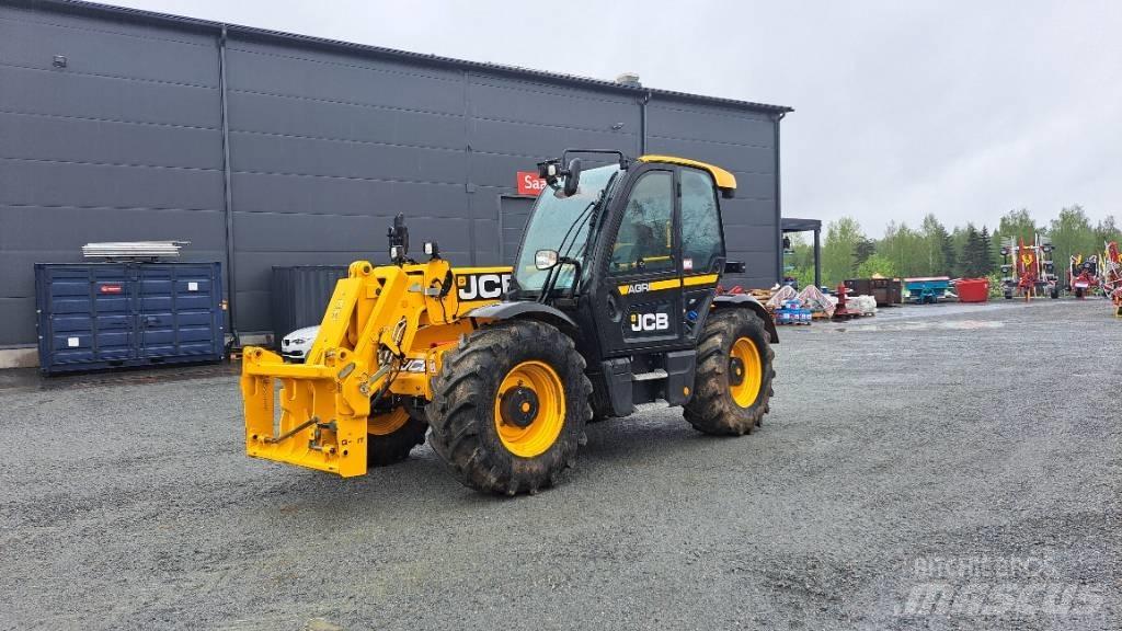JCB 532-60 Agri Telehandlers