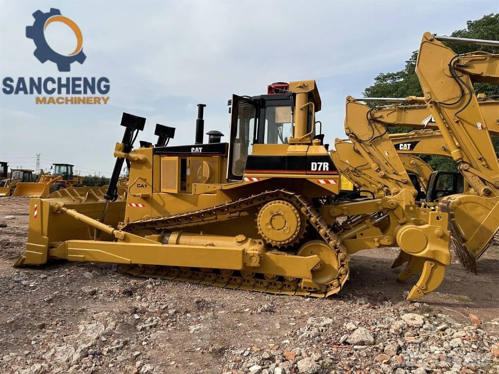 CAT D 7 R Graders