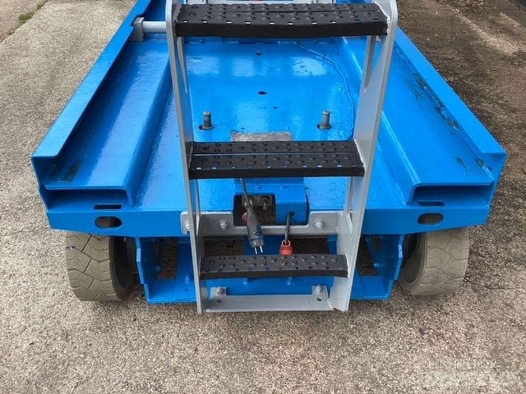 Genie GS2646 Scissor lifts