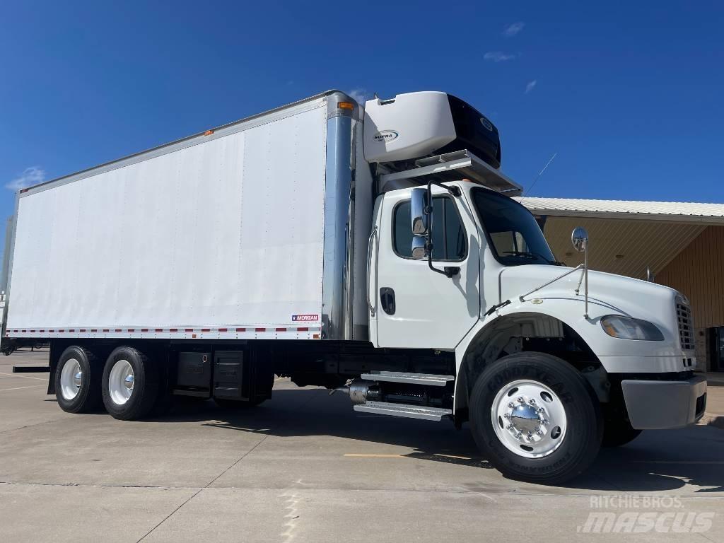Freightliner M 106 Temperature controlled trucks