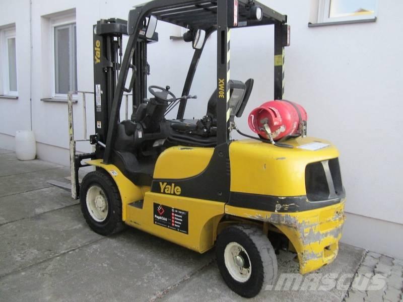 Yale GLP30MX LPG trucks
