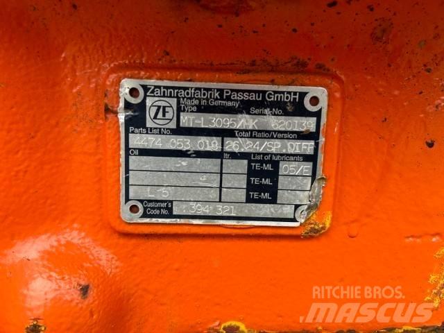 Hitachi Drive Axle Axles