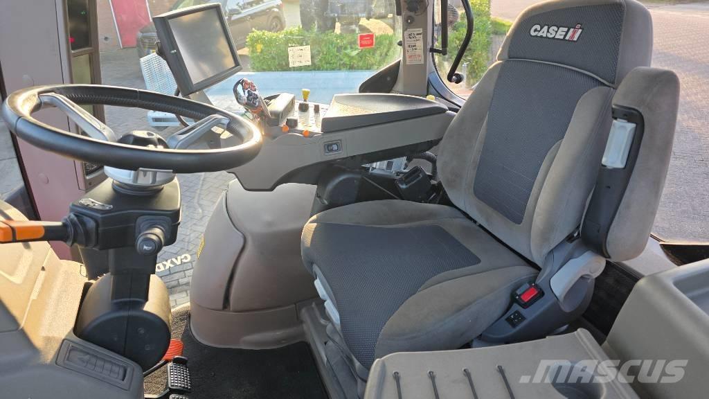 Case IH Puma 220 CVX Tractors