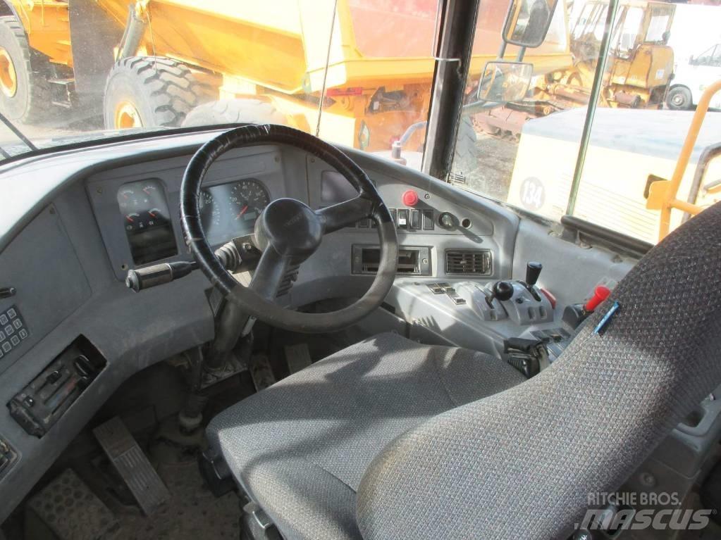Volvo A 30 D Articulated Haulers