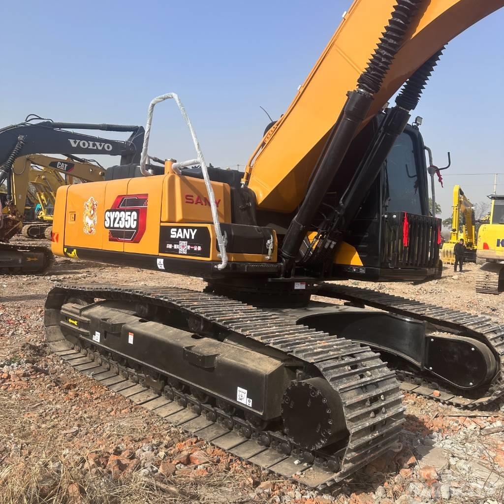 Sany SY 235 Crawler excavators