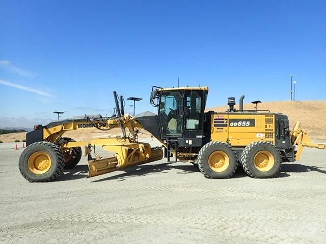Komatsu GD655-7 Graders