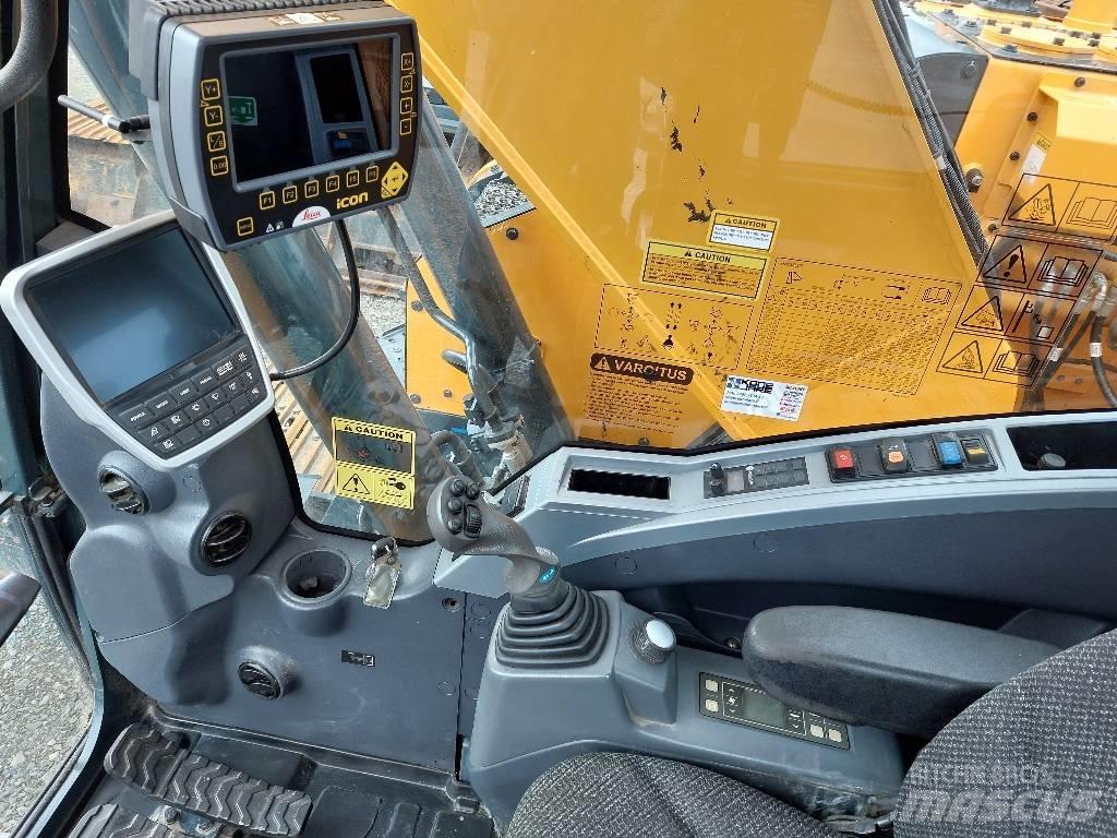 Hyundai HX 235 LCRD Crawler excavators