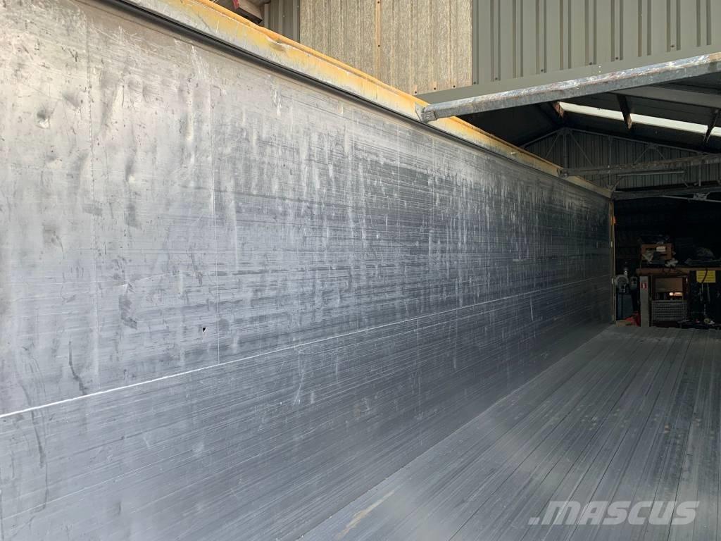 Kraker Walking floor Light trailers