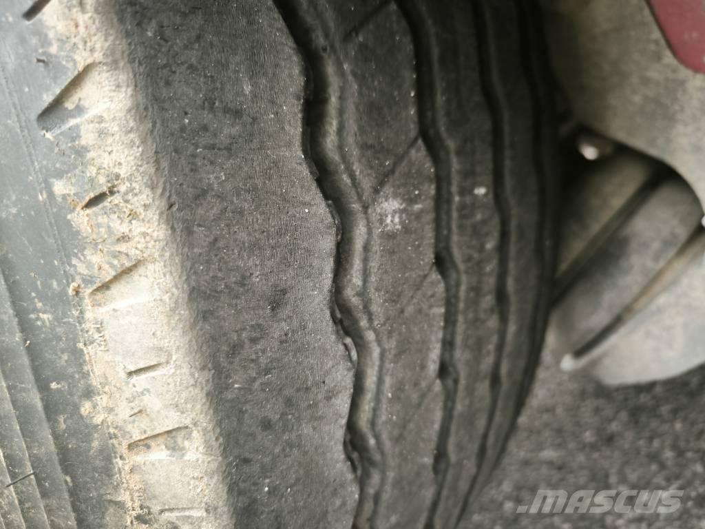 Mega MNW Tipper semi-trailers