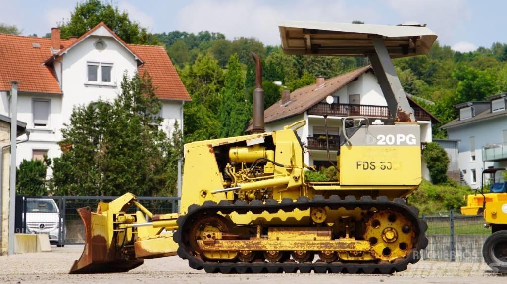 Komatsu D 20 PG-7 Crawler dozers