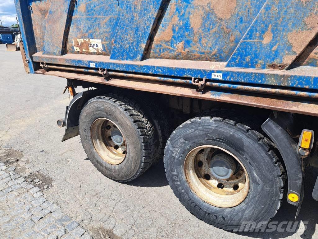 Tatra T 815-2 6x6 Tipper trucks