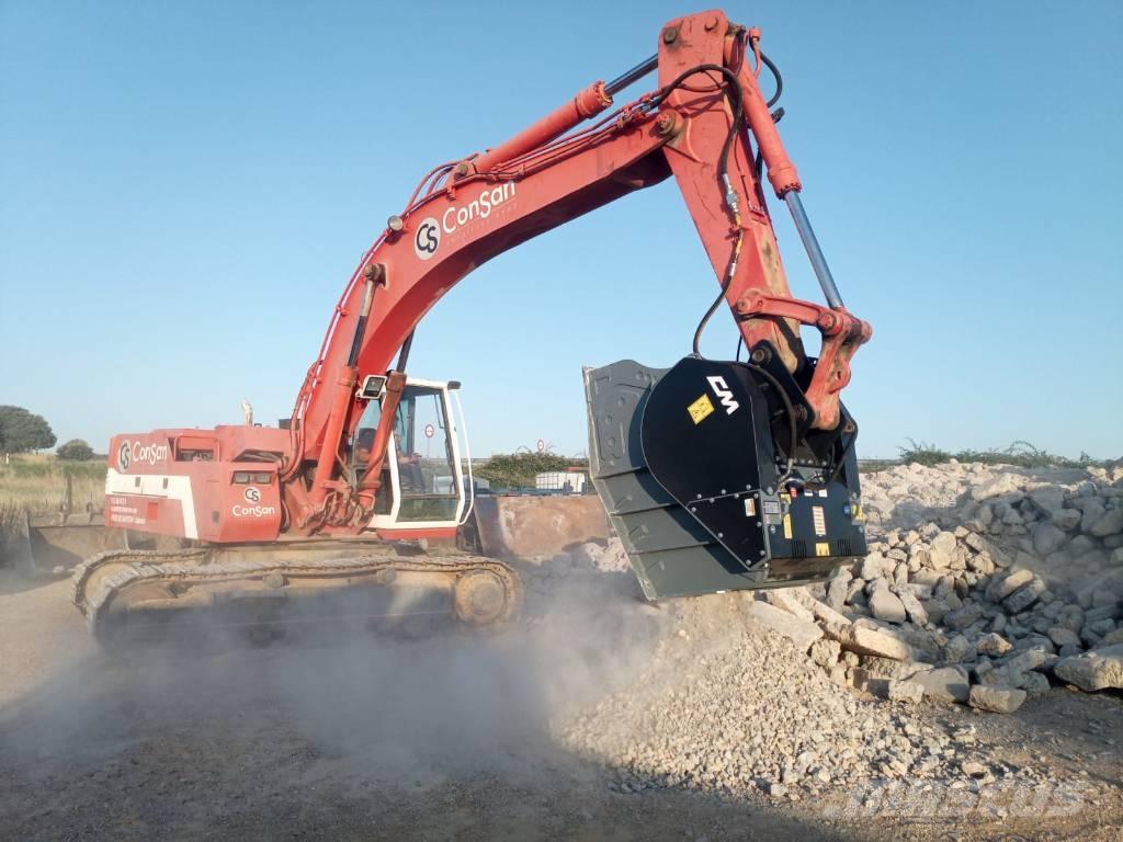 CM CBF 90 Crushing buckets