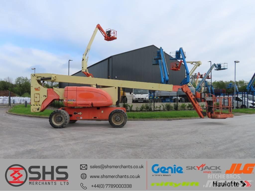 JLG 800 AJ Articulated boom lifts