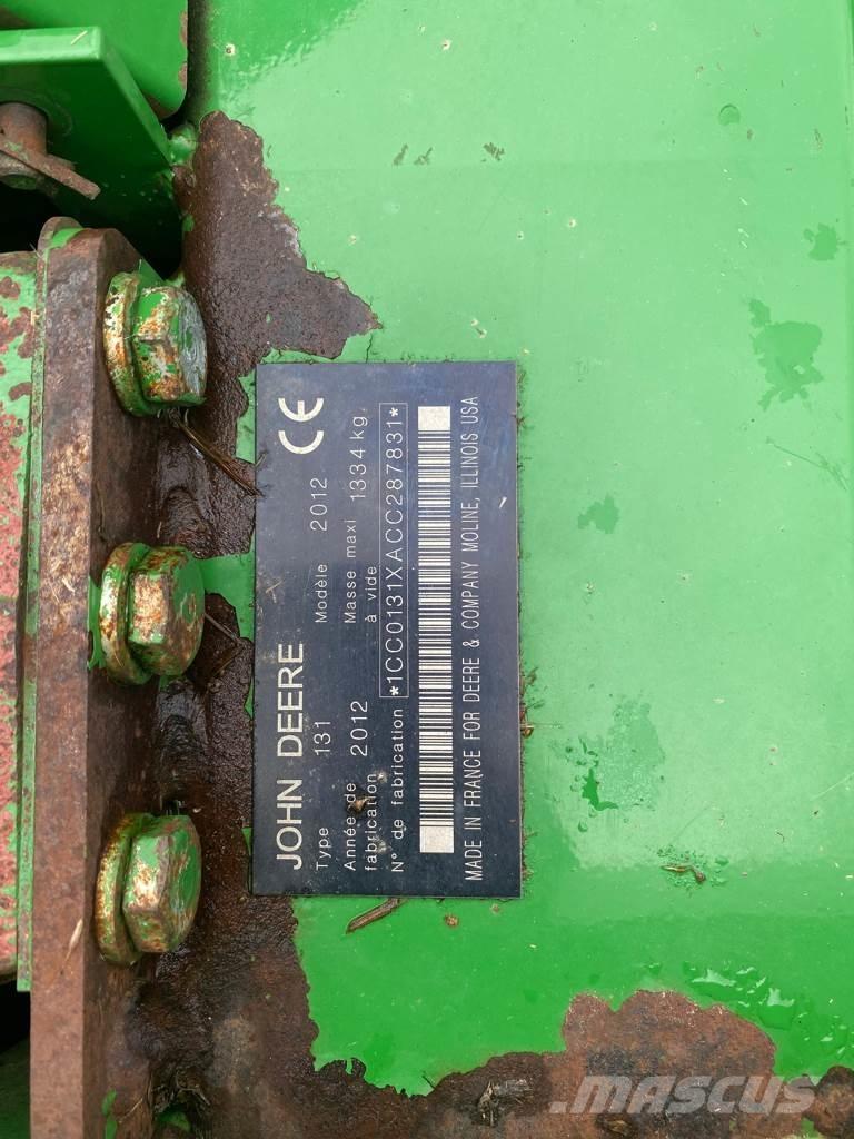 John Deere 131 Mounted and trailed mowers