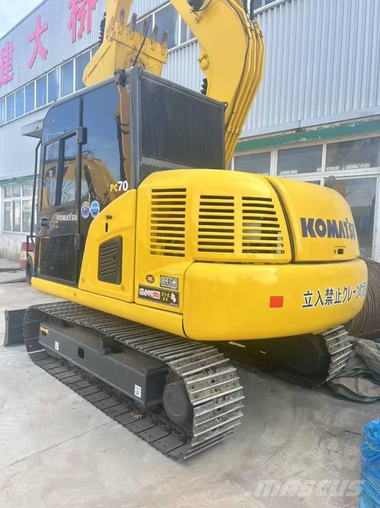 Komatsu PC 70-8 Crawler excavators