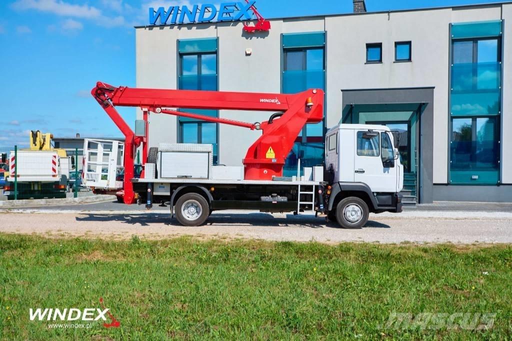 Wumag WT 170 Truck mounted platforms