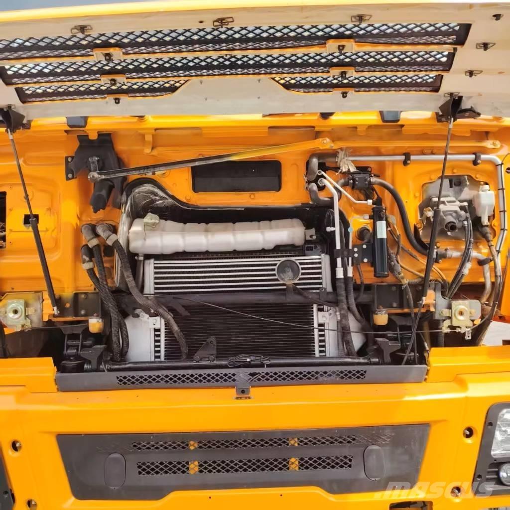 Shacman F 3000 Tipper trucks