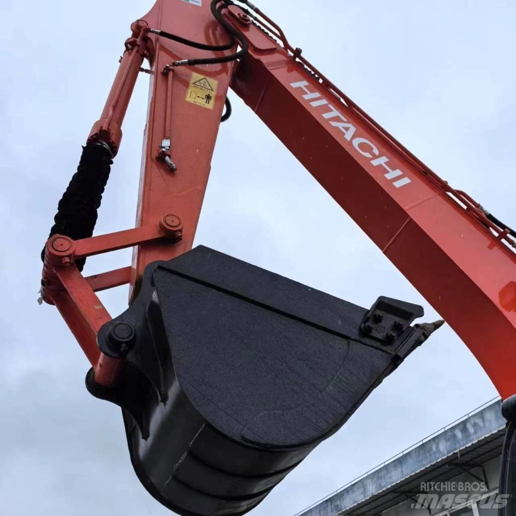 Hitachi ZX 120 Crawler excavators
