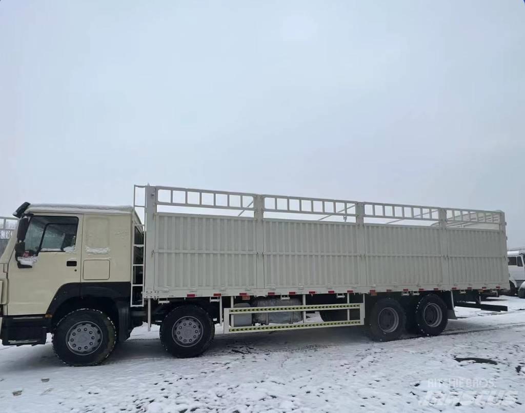 Howo 371 8x4 Tipper trucks