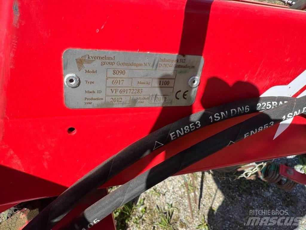 Kverneland 8090 Rakes and tedders