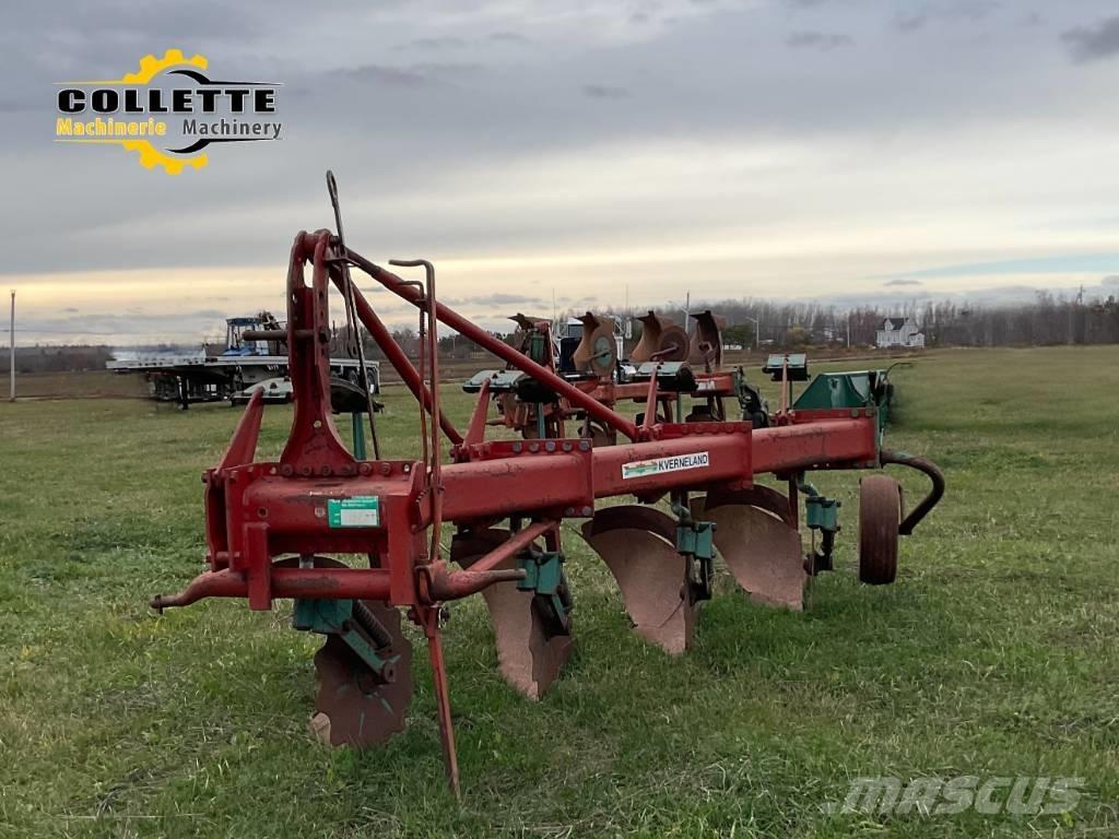 Kverneland A3NR Plows