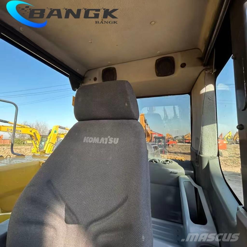 Komatsu pc220 Crawler excavators