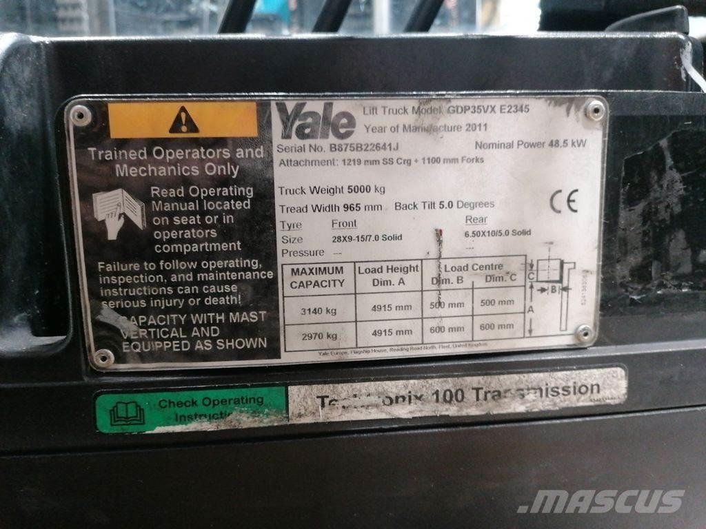 Yale GDP35VX Diesel trucks