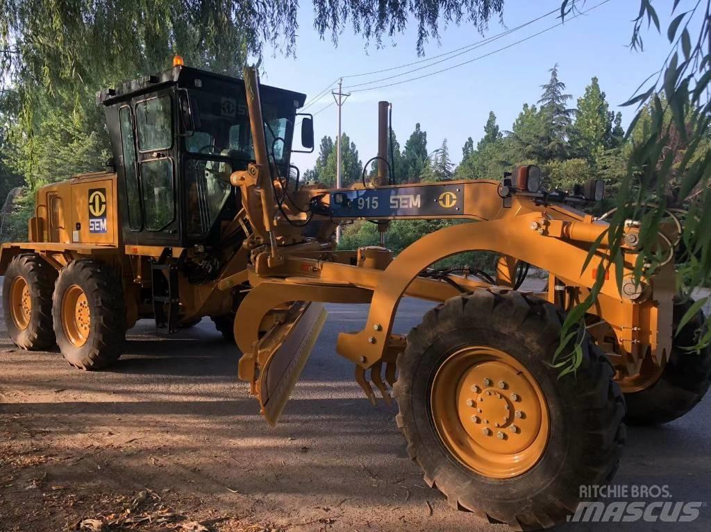 SEM 915 motor grader Graders