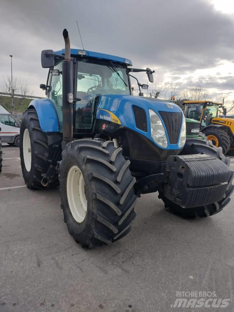 New Holland T 7060 Tractors