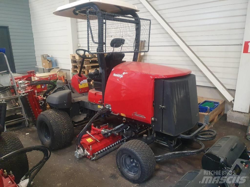 Baroness LM551 Fairway mowers