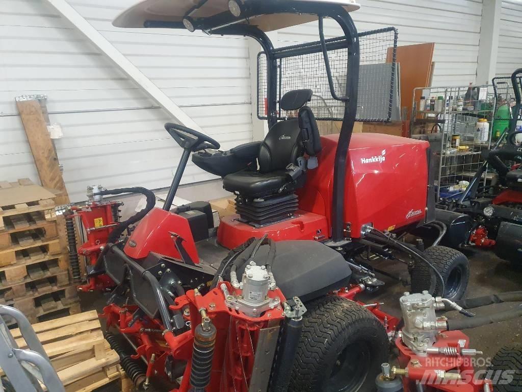 Baroness LM551 Fairway mowers