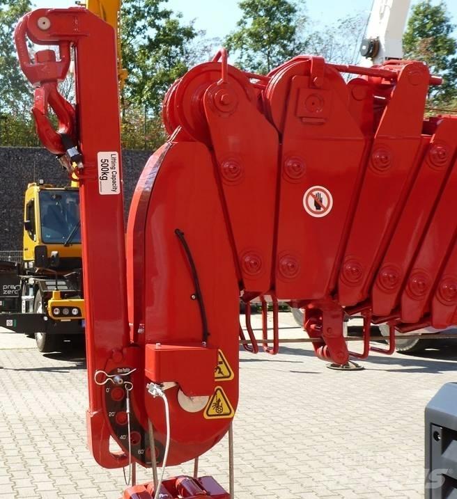 Unic URW-547 Mini cranes