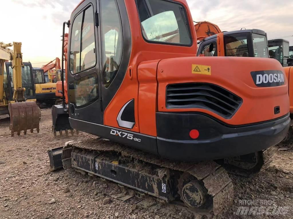 Doosan 75-9c Crawler excavators