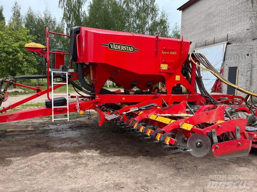 Väderstad Spirit600S Drills