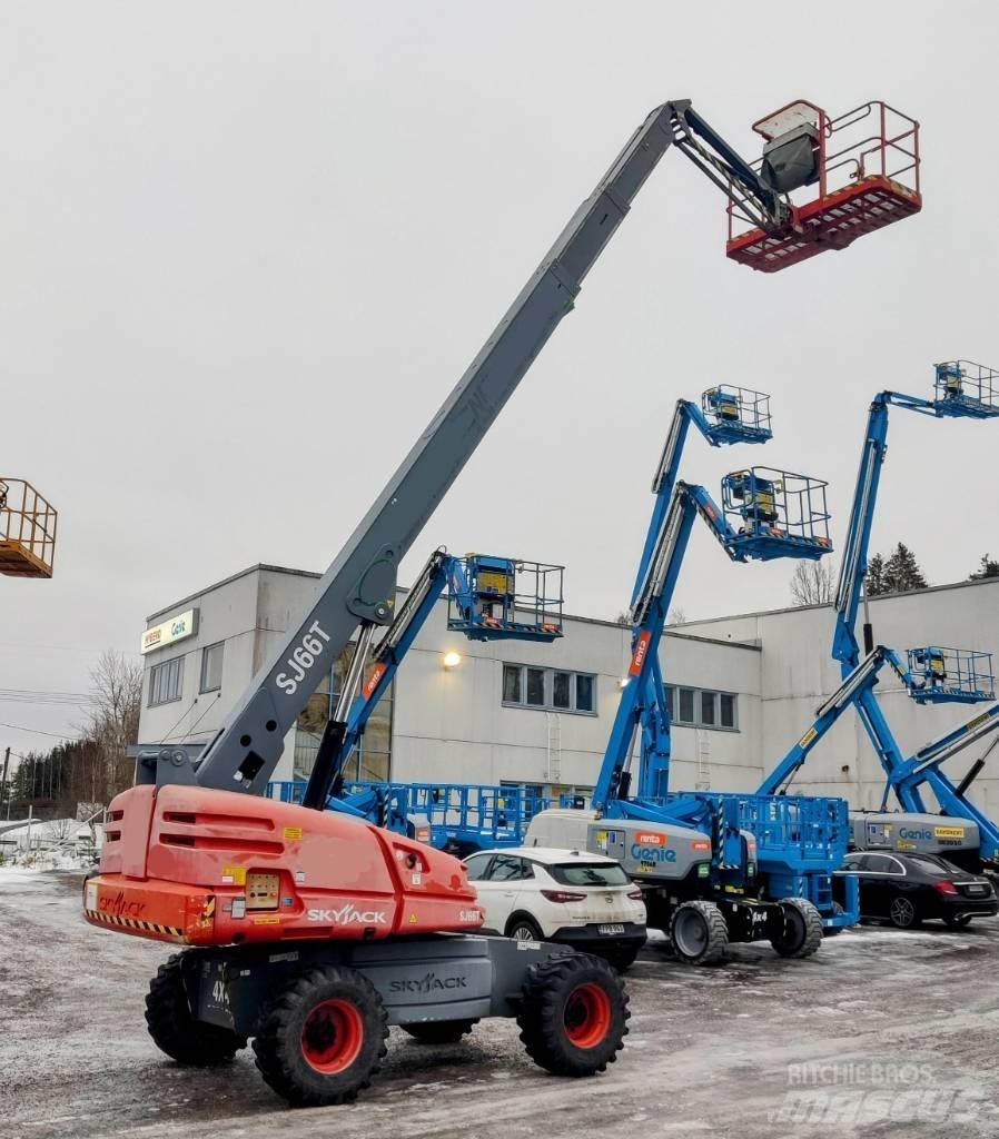 SkyJack SJ 66 T Articulated boom lifts