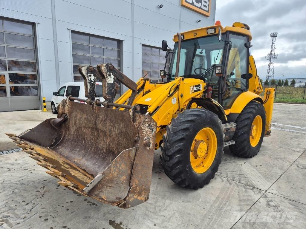 JCB 4CX Backhoe