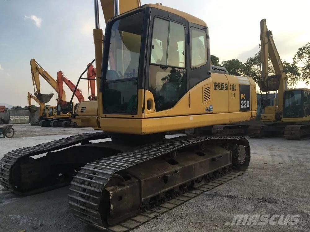 Komatsu PC 220-7 Crawler excavators