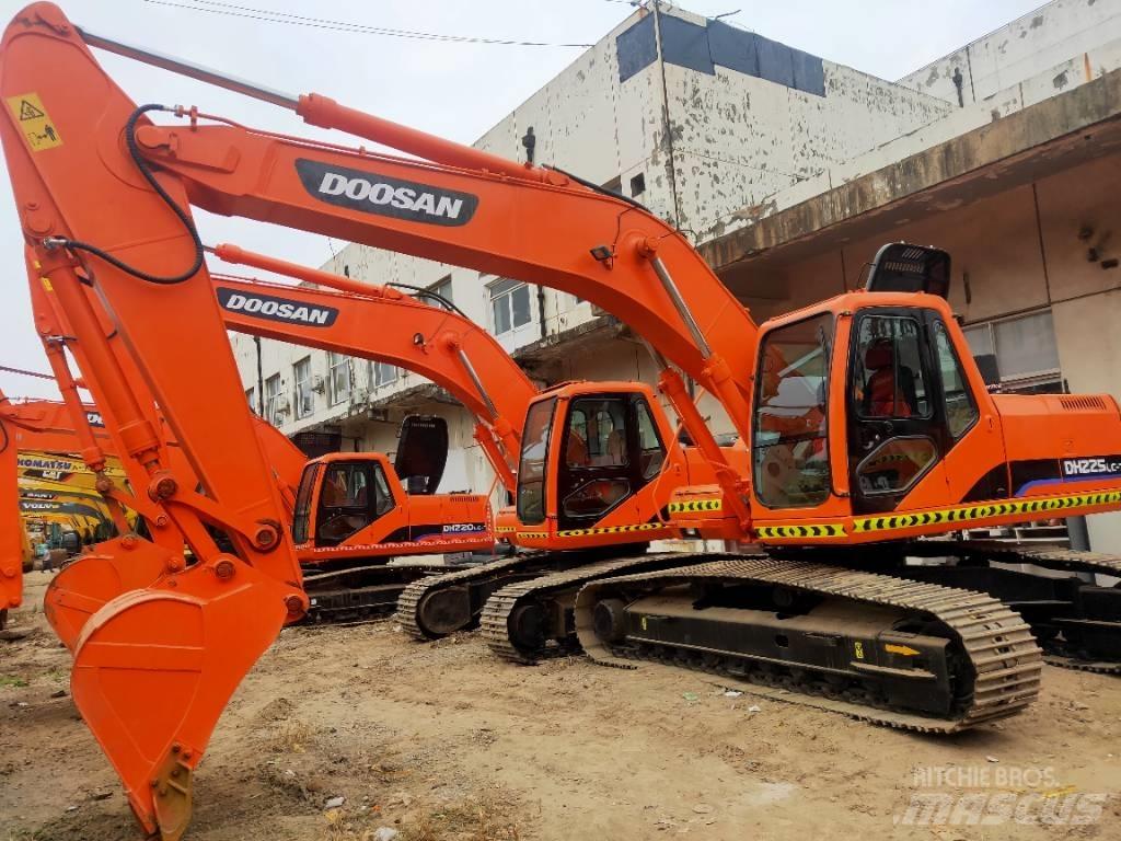 Doosan DH225LC-7 Crawler excavators