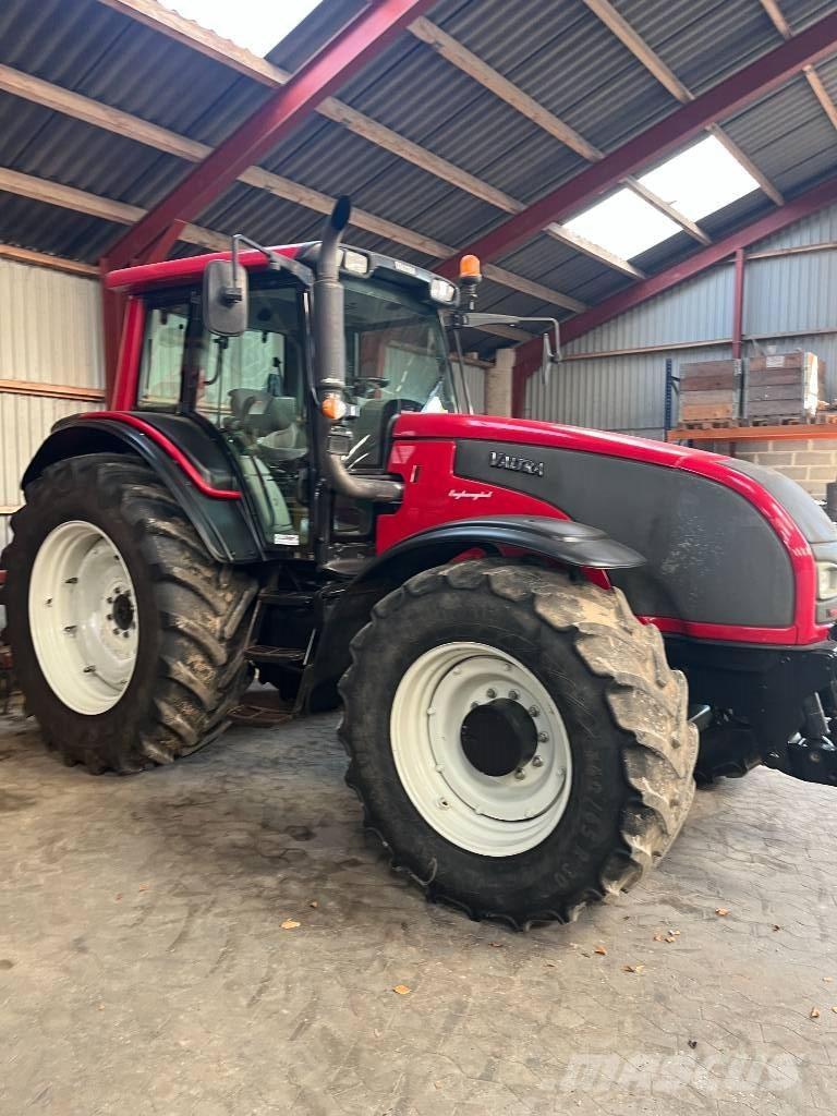 Valtra T 191 Tractors