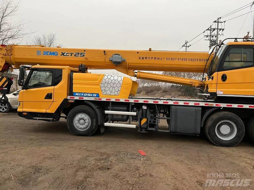 XCMG XCT 25 All terrain cranes