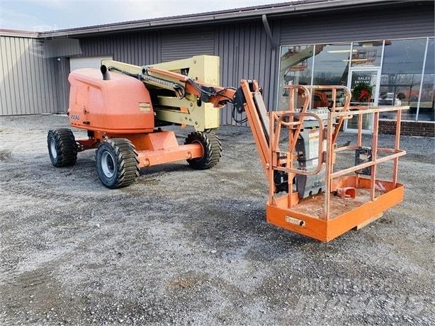 JLG 450 AJ Articulated boom lifts