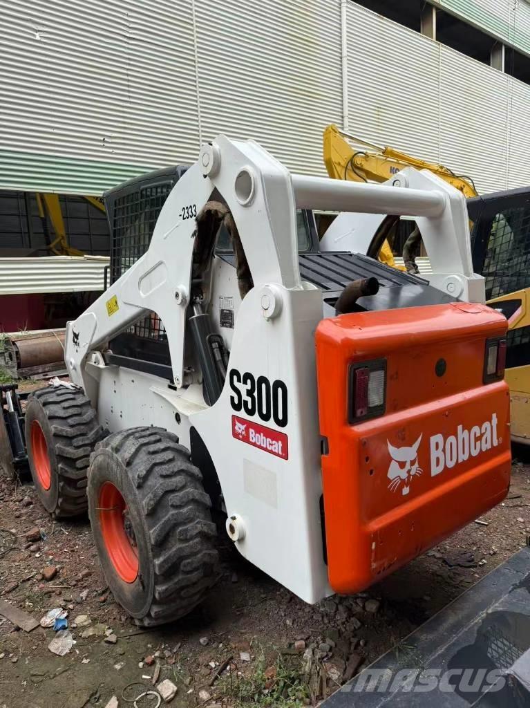 Bobcat S 300 Skid steer loaders
