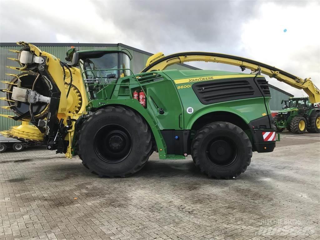 John Deere 8600 Forage harvesters