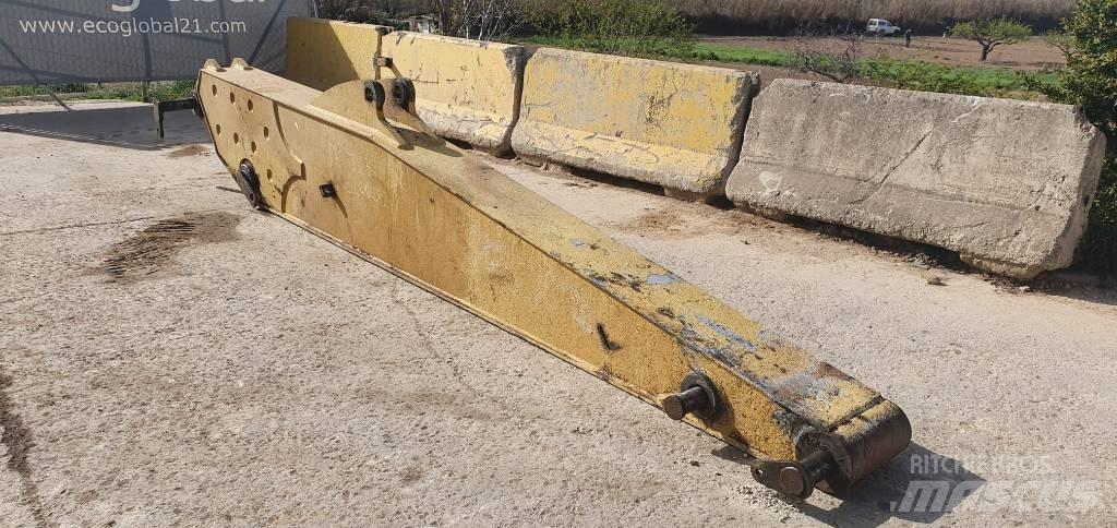 CAT 325 Axles