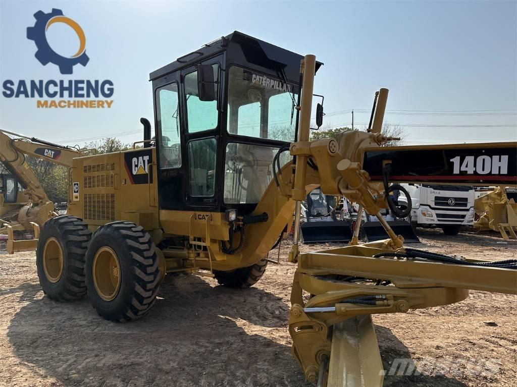 CAT 140H Graders