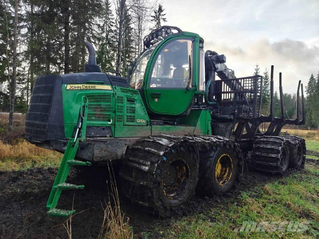 John Deere 1210 G Forwarders