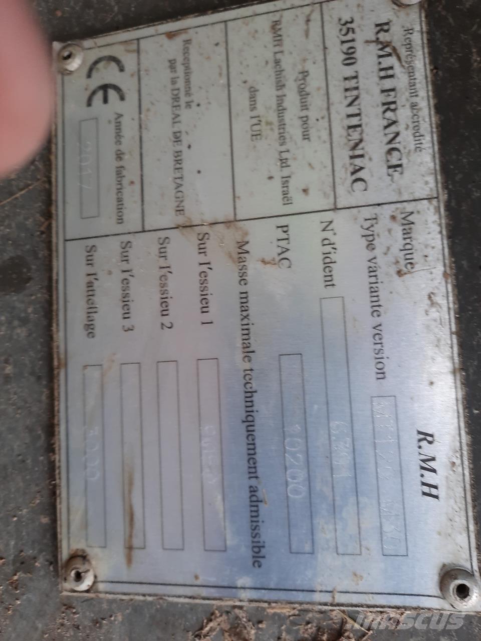 RMH Mixell 302 Feeders