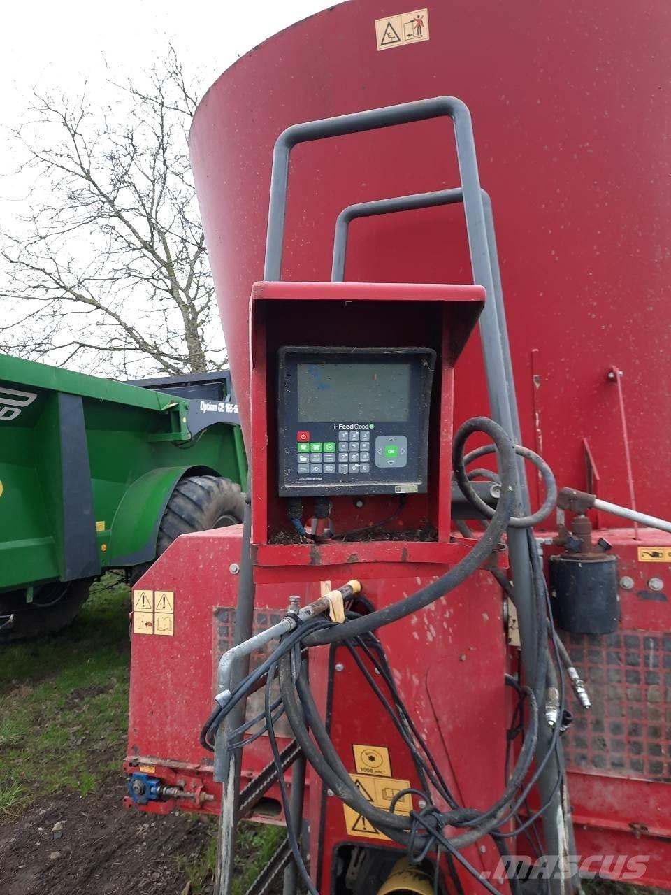 RMH Mixell 302 Feeders
