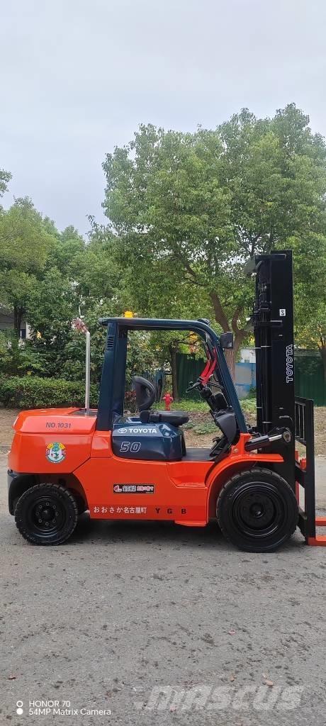 Toyota FD 50 Diesel trucks